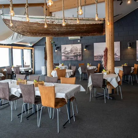 Fjellkysten Hotel Tennevoll
