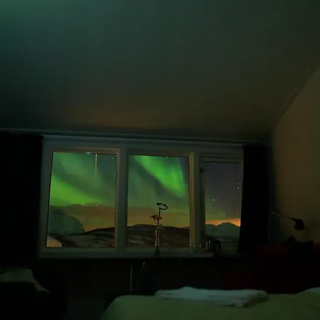 Fjellkysten Otel Tennevoll