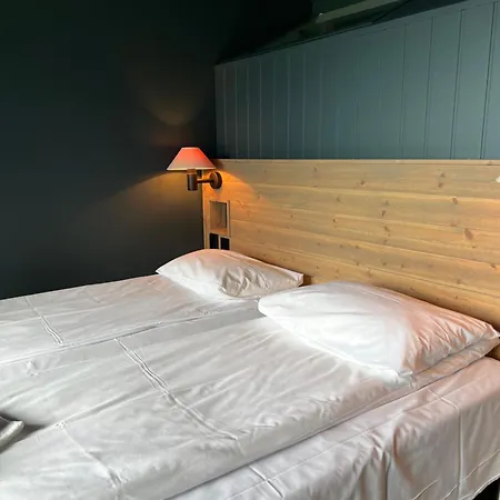 Hotel Fjellkysten Tennevoll