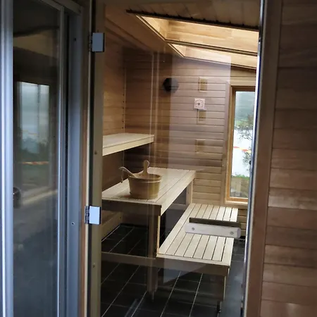 Fjellkysten 3* Tennevoll