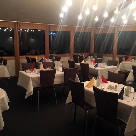 Fjellkysten Hotel Tennevoll